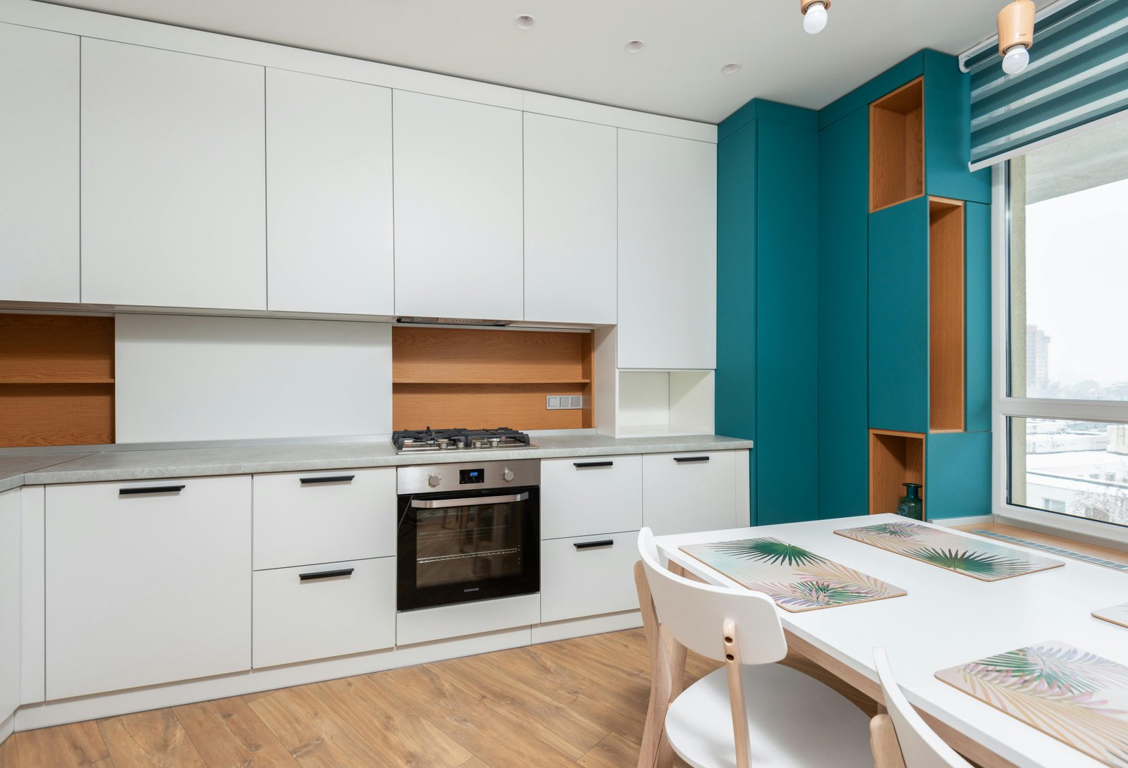 Home 7 Explore the best materials for durable kitchen cabinets and the factors you should consider when choosing the right one for your kitchen.